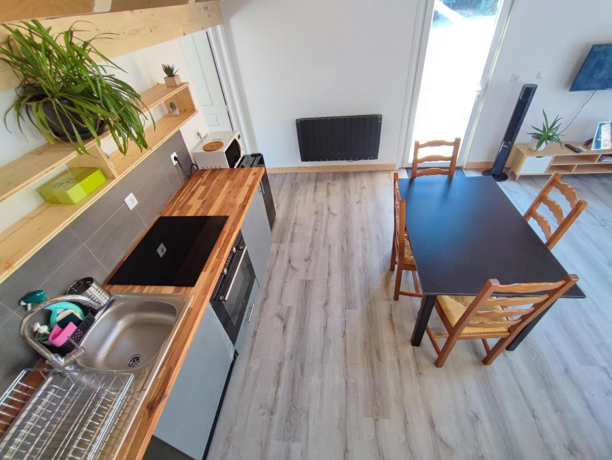 Petit Coin De Bonheur Studio Neuf Avec Terrasse Et Parking Prive A 5Mins Du Centre-Ville La Mure  Kültér fotó